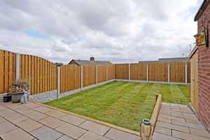 Warren Crescent Marsh Lane